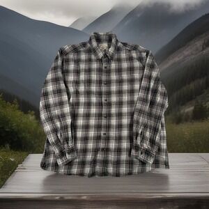 St. John's Bay Flannel Men's XL Plaid Grey Red Black 100% cotton